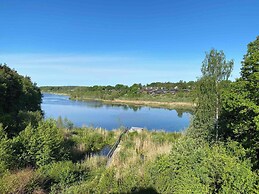 Bjurvik's Villa - Flat 3 - Business Customers Only