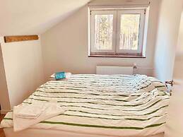 Bjurvik's Villa - Flat 3 - Business Customers Only