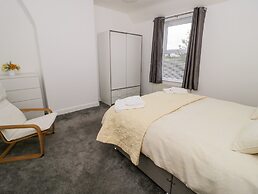 1 River View Terrace