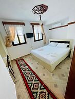 Denishouse-private Rooms Guesthouse Gjirokastra