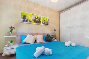 Luxury at Villa Cama - Your Dream Vacation Rental!