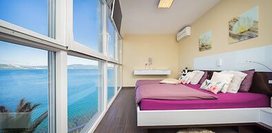 Luxury at Villa Cama - Your Dream Vacation Rental!