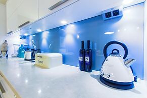 Luxury at Villa Cama - Your Dream Vacation Rental!