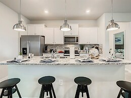 Windsor Island 7br, Free Pool Heat, 5min Walk To L