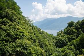 Palazzo Sacro Monte 1 Brissago Experience