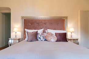 Palazzo Sacro Monte 1 Brissago Experience