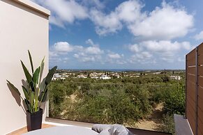 Villa Ismini 3 Bedrooms With Pool , sea View and E-car Charger