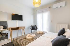 Villa Ismini 3 Bedrooms With Pool , sea View and E-car Charger