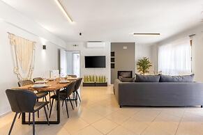 Villa Ismini 3 Bedrooms With Pool , sea View and E-car Charger