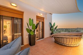 Villa Ismini 3 Bedrooms With Pool , sea View and E-car Charger