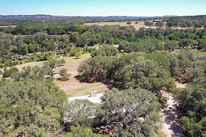 Stunninghome on The Blanco River