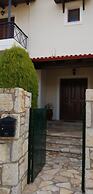 Cozy Apollon Villa, Sea View, Next To Galaxidi