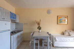 Fantastico Baia de Bahas Residence Sea View 2 Bedroom Sleeps 6