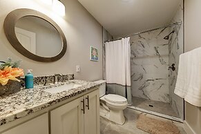 Waterfront Lake House With Hot Tub & Firepit