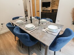 Millhouses Hideaway