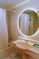 Capital O 126 Manama Tower Hotel