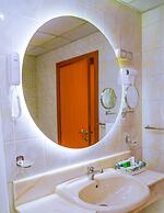 Capital O 126 Manama Tower Hotel