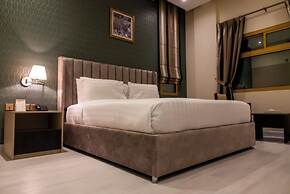 Capital O 126 Manama Tower Hotel