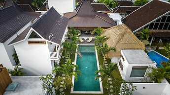 Villa Mimpi by Alfred in Bali