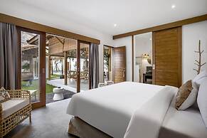 Villa Mimpi by Alfred in Bali