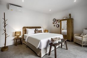 Villa Mimpi by Alfred in Bali