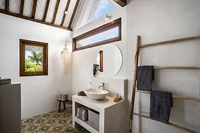 Villa Mimpi by Alfred in Bali