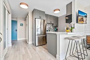 Chic & Elegant Oceanfront Vistas