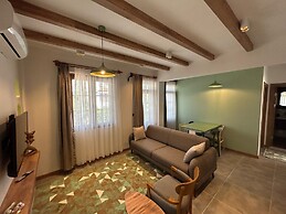 Avlu Villas & Apartments