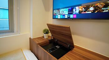 ST Signature Bugis Middle