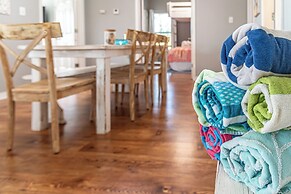 Blue Pelican Beach Cottage 2 Pools 4013