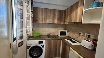 Apartment in Ayia Napa, Special Discount Till mid May Cause no air Con