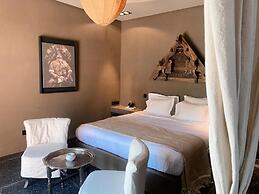 Villa Singulière By Louhou Collection