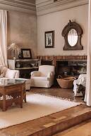 Villa Singulière By Louhou Collection