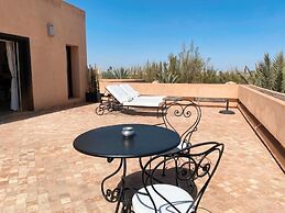 Villa Singulière By Louhou Collection