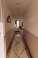 Villa Singulière By Louhou Collection