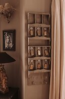 Villa Singulière By Louhou Collection