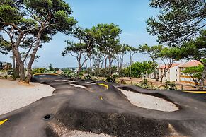 Cascais Modern & Quiet Retreat