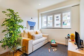 Cascais Modern & Quiet Retreat