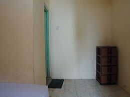 SPOT ON 92666 Rumah Kos Arafah Syariah