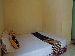 SPOT ON 92666 Rumah Kos Arafah Syariah