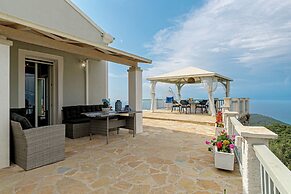 Villa Orizontas Corfu, Private Villa With Breathtaking Views