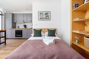 Stare Podgorze Sliska by Renters