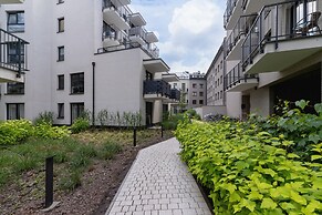 Stare Podgorze Sliska by Renters