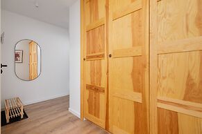 Stare Podgorze Sliska by Renters