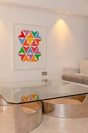 Sleek & Stylish 2BD Flat - Warren Street