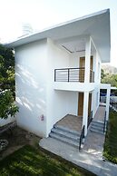 THE WHITE OAK CORBETT SPA & RESORT