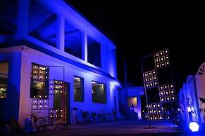 THE WHITE OAK CORBETT SPA & RESORT