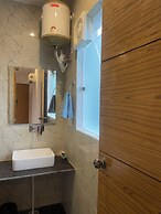 THE WHITE OAK CORBETT SPA & RESORT