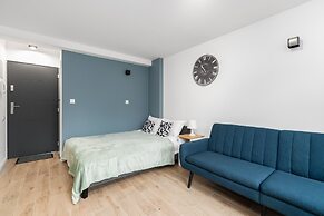 Studios Krośnieńska by Renters