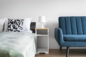 Studios Krośnieńska by Renters